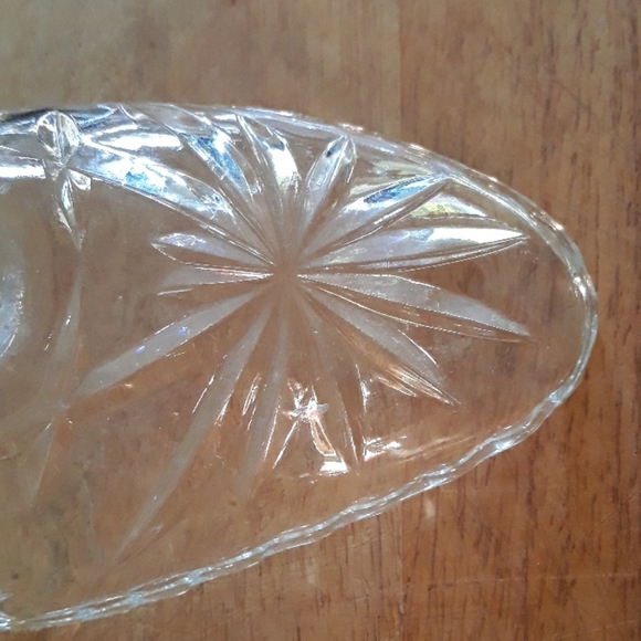 Two etched star design glass banana split boats - Picture 8 of 8